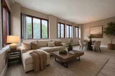 22 Harvard Ave #4