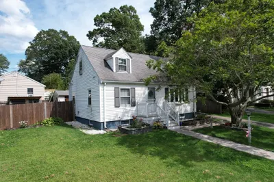2 Brookside Terrace 1