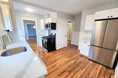 98 Irving St #1 1