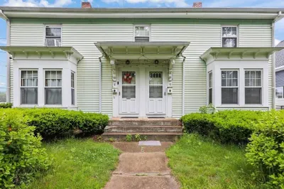 10 Cottage Street #10 1