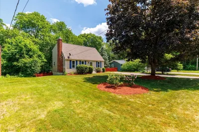 14 Aldea Ave 1