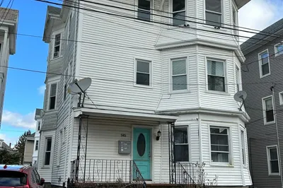 345 Earle Street #3 1