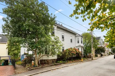 26 Boardman St #1