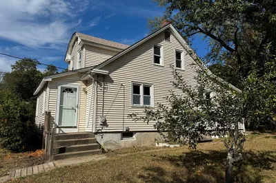 283 Hillcrest Ave