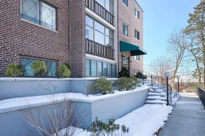 62 South Street #17 1