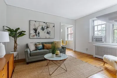 5 Arlington St #34
