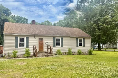 76 Nelson Circle 1