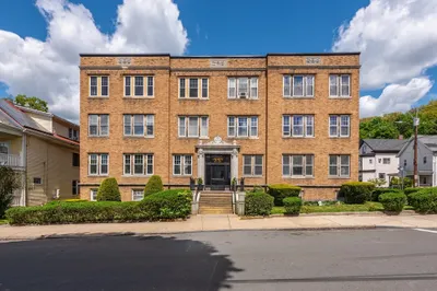 86 Tudor Street #1 1