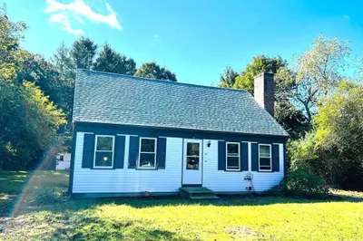 14 Holly Farm Dr 1
