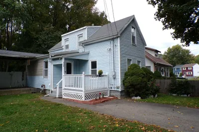 50 Kelly St #B