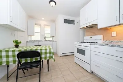 69 Springfield Street #1