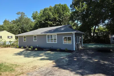 14 Howe Lane