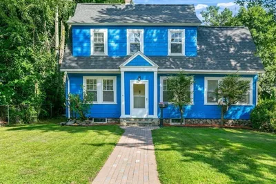 4 Rockland Rd 1
