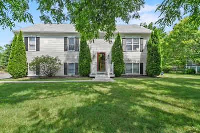 312 Carl Ave 1