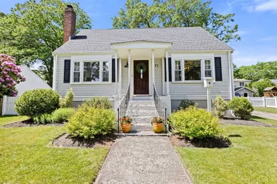 71 Winthrop Ave 1