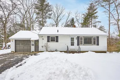 484 Intervale Ave 1