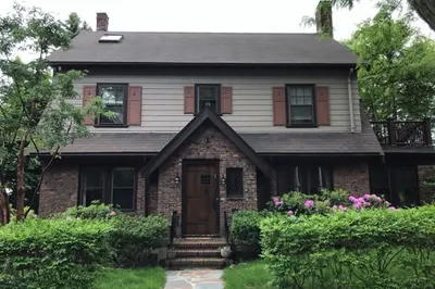 18 Hillcroft Road