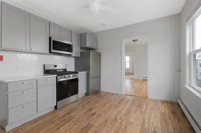 26 Plymouth St #3 1