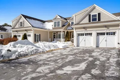 10 Fairway Dr #10 1