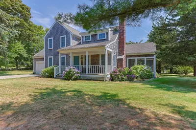 11 Cedar Land Rd 1