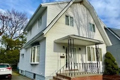52 Mckinely Street