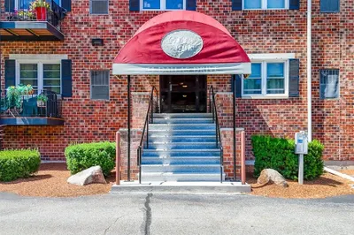 14 Dallas Dr #309 1