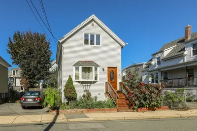 11 Groveland St