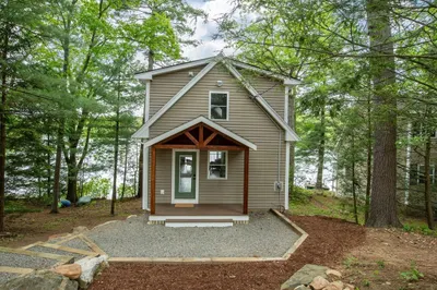108 Stiles Pond Rd
