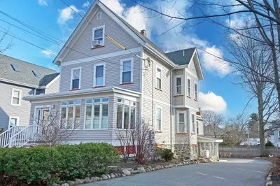 241 Mountain Ave 1