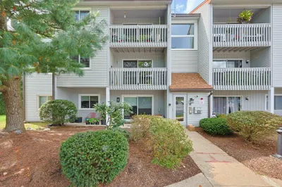 805 Franklin Crossing Road #5 1