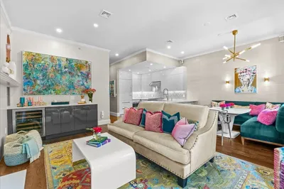 402 Marlborough St #3
