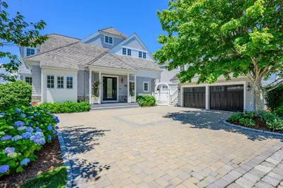 129 Shore Dr W Dr 1