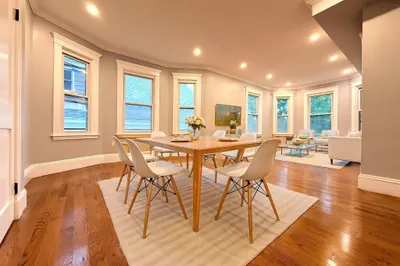81 Bartlett Ave #81 1