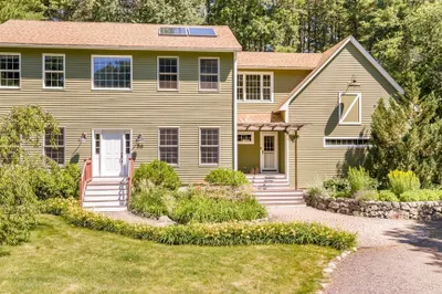 56 Jewett St