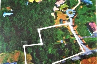 1 Knollcrest Farm Drive