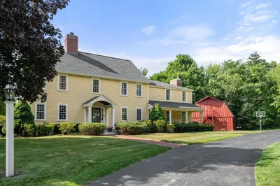 289 Willis Rd