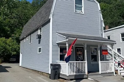 219 River St 1