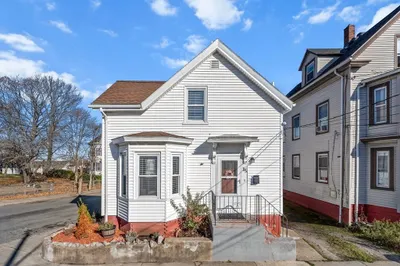 15 Ridgeway St