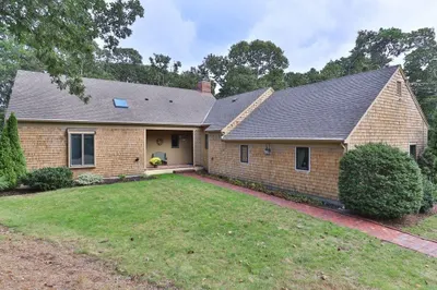 88 Fox Hill Road 1
