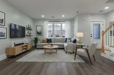 217 Earle St #2 1