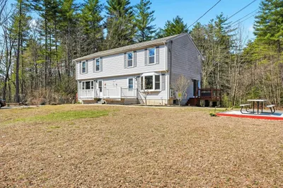 60 Walker Rd #60 1