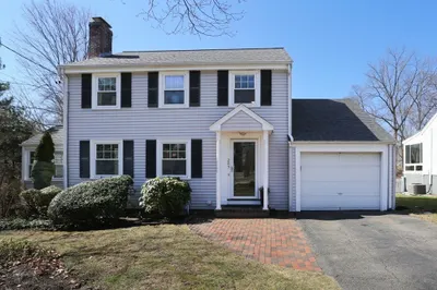 245 Dedham Ave 1