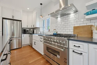 53 Fairbanks St 1