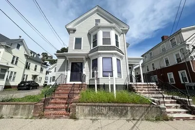 20 Cottage St 1