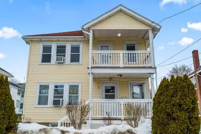 8 Hillview Ave