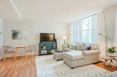 51 Pettee St #13