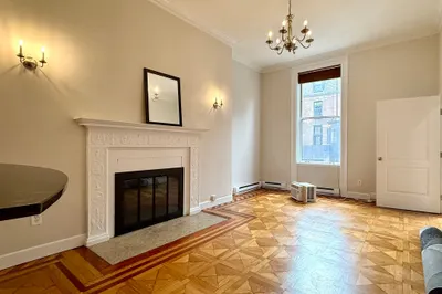 185 Beacon St #2R 1