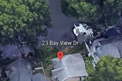 23 Bay View Dr
