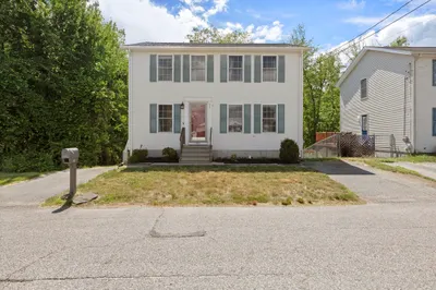 210 Morris St 1