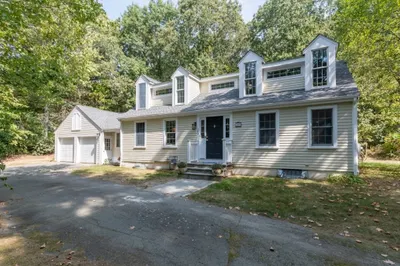 298 Maynard Rd 1